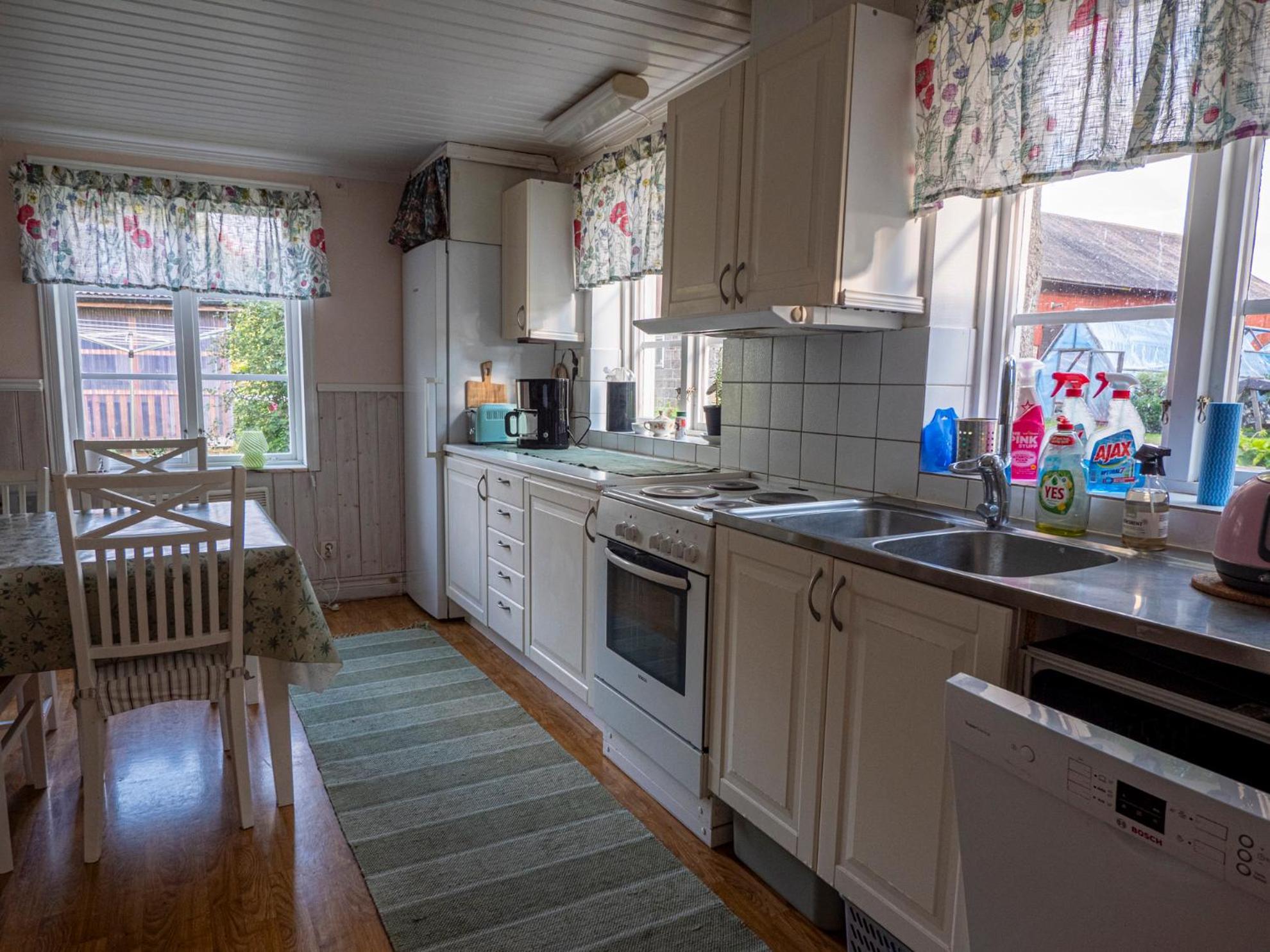 Enecopia Bed & Breakfast Enköping Eksteriør billede