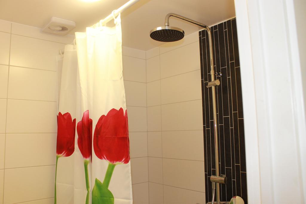 Enecopia Bed & Breakfast Enköping Eksteriør billede
