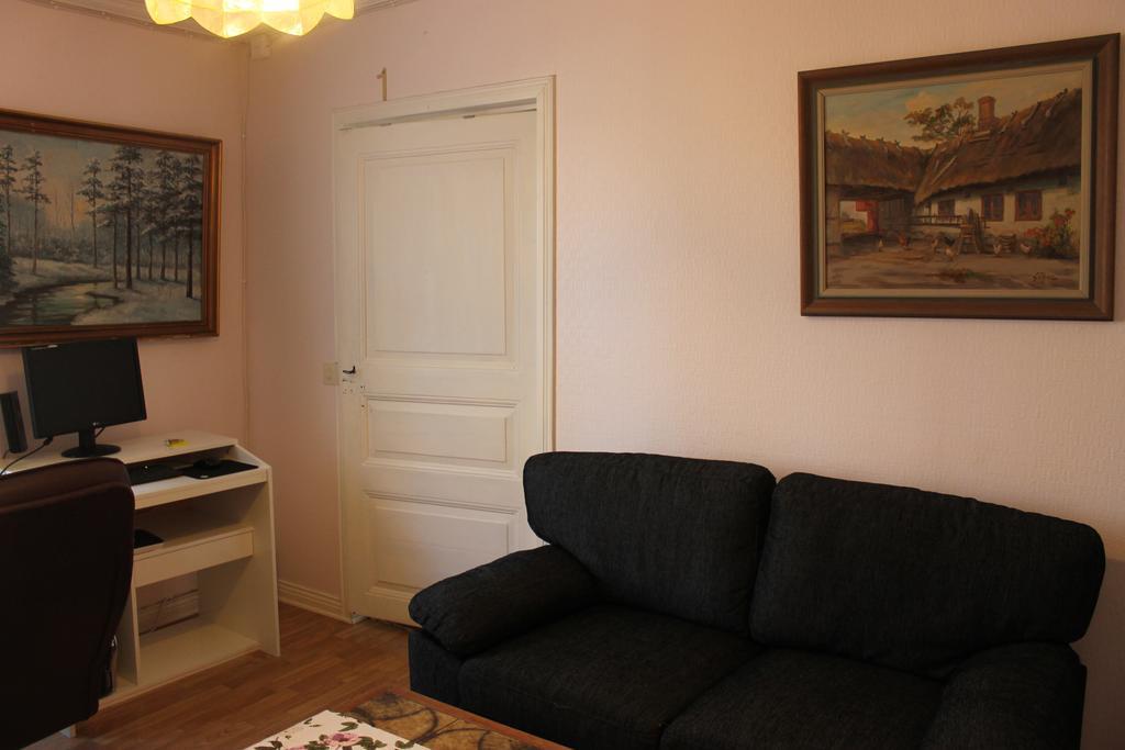 Enecopia Bed & Breakfast Enköping Eksteriør billede